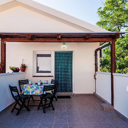 Nice Apartment In Vinjerac With Kitchen Εξωτερικό φωτογραφία
