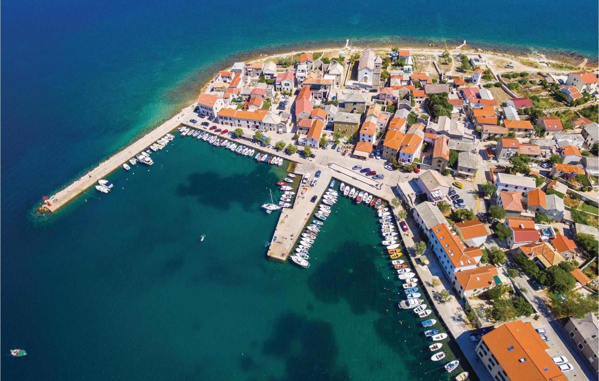 Nice Apartment In Vinjerac With Kitchen Εξωτερικό φωτογραφία